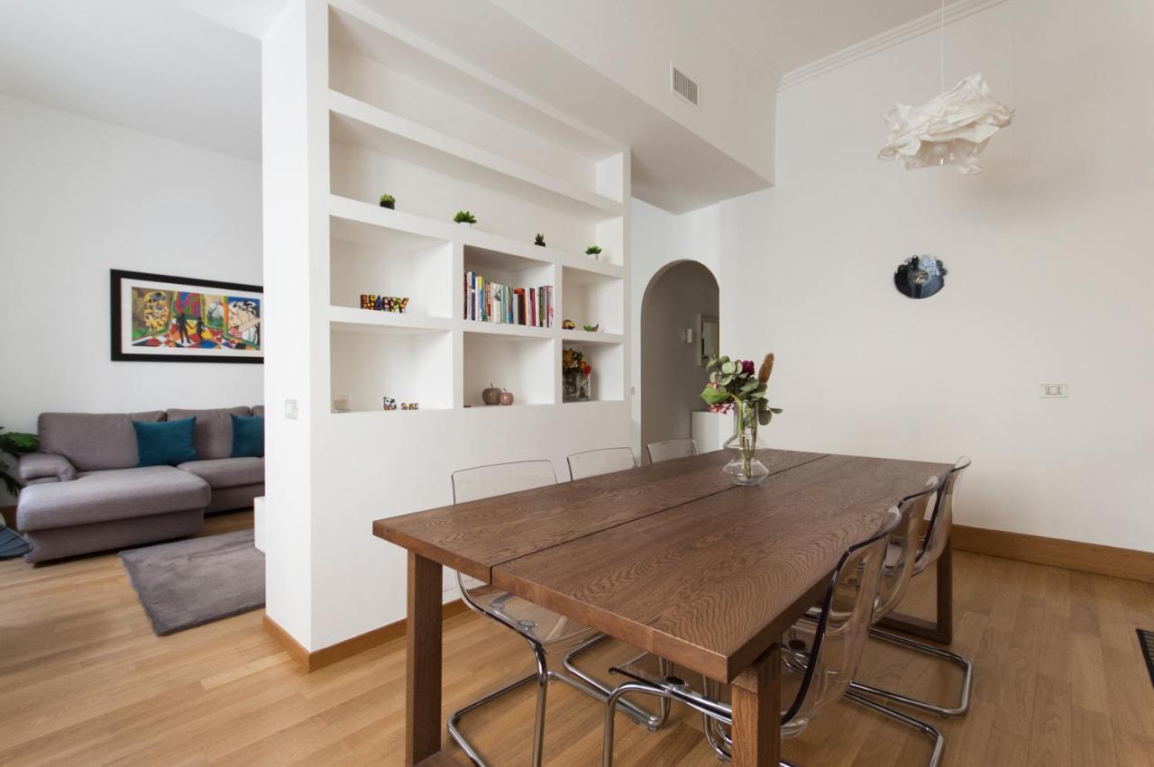 Youhosty - Dei Piatti 3 Apartment Милано Екстериор снимка